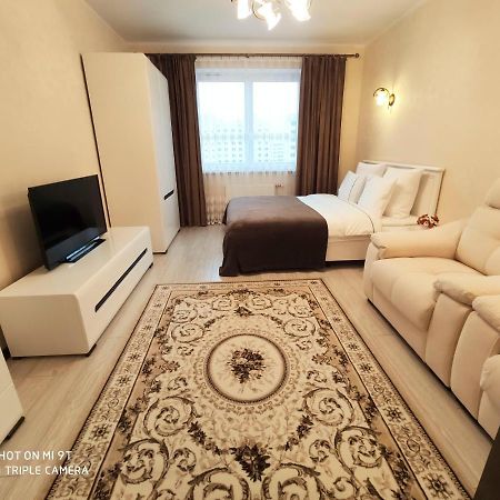 Comfort Apartments - Bright Family Suite Grodno Exterior photo