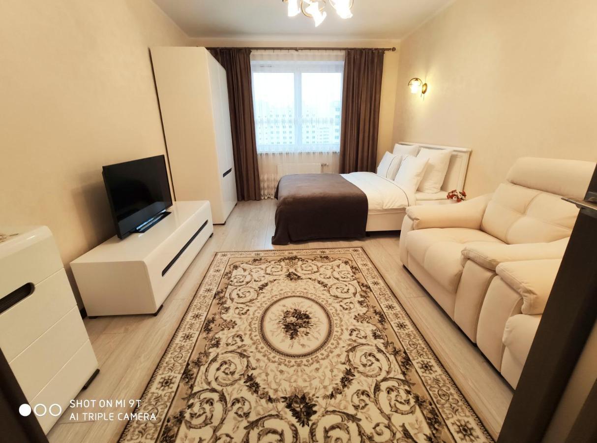 Comfort Apartments - Bright Family Suite Grodno Exterior photo
